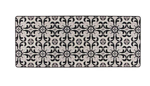 Classic Chenille Black & White Rug 19.5"x 47"