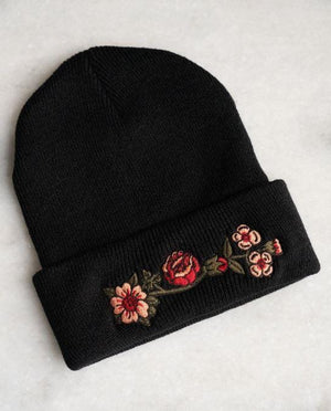 Flower Chain Black Toque