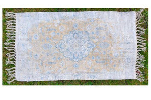 Sunil 4x6 Rug